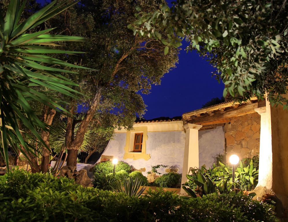 Residenza Di Campagna Seranile Dorgali Bagian luar foto